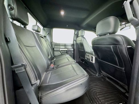 Used 2018 Ford F150 Lariat image 39