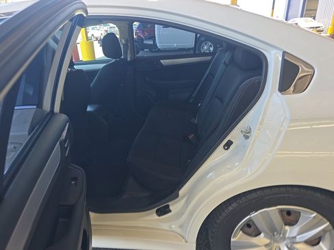 Used 2016 Subaru Legacy 2.5i AWD/4WD image 8