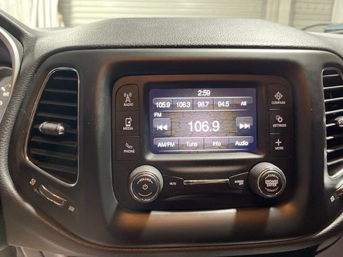 Used 2017 Jeep Compass Sport AWD/4WD image 25
