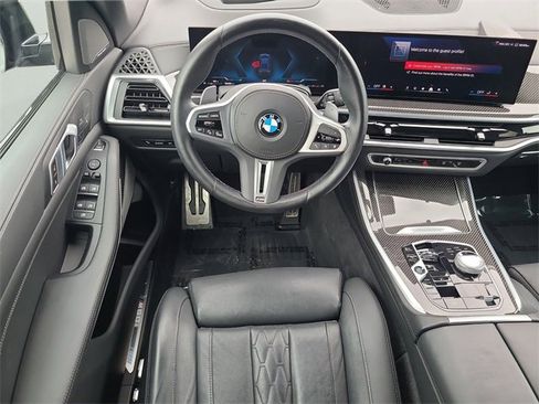Used 2024 BMW X5 M60i image 21