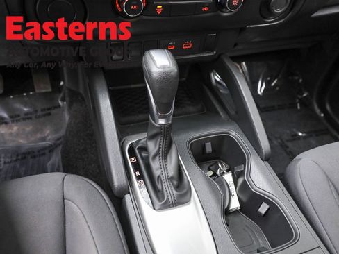 Used 2022 Nissan Frontier S image 13