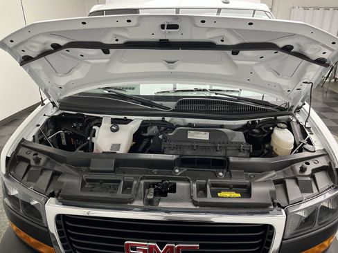 New 2025 GMC Savana 3500 w/ Power Convenience Package image 19
