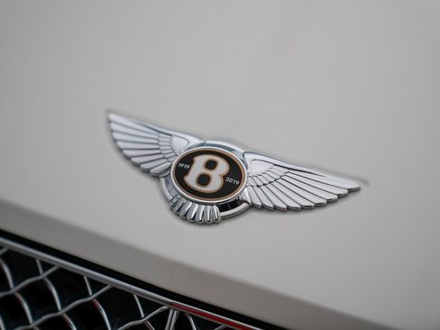Used 2020 Bentley Continental GT image 18