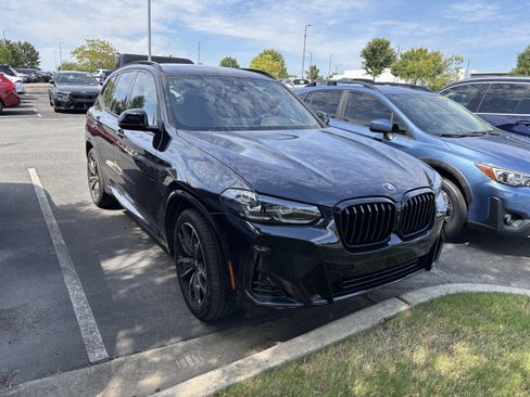 Used 2024 BMW X3 xDrive30i w/ Premium Package AWD/4WD image 2