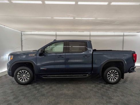 Used 2020 GMC Sierra 1500 AT4 w/ AT4 Premium Package image 3