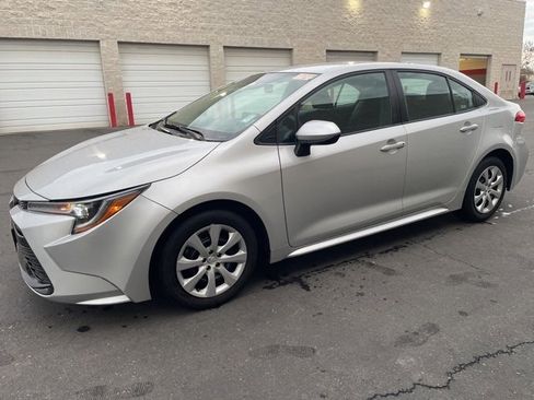 Certified 2024 Toyota Corolla LE image 4