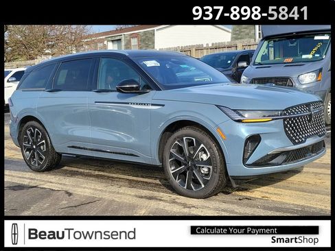 New 2026 Lincoln Nautilus Reserve image 1