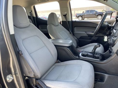 Used 2016 Chevrolet Colorado W/T w/ WT Convenience Package RWD image 23