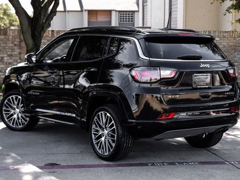 Used 2022 Jeep Compass Limited w/ Elite Group image 19