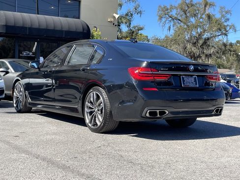 Used 2018 BMW M760i xDrive w/ Luxury Rear Seating Package image 12