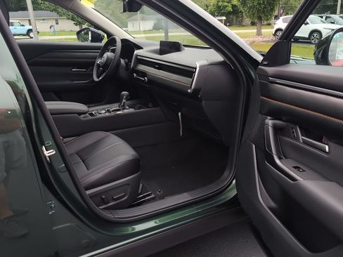 New 2026 MAZDA CX-50 AWD 2.5 S w/ Premium Package image 9