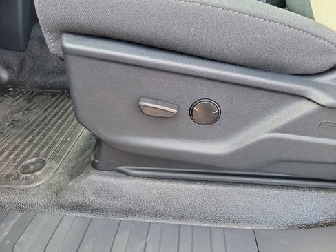 New 2025 Ford F250 XLT w/ F-250 >10K GVWR Package image 15