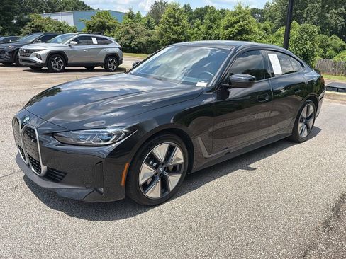 Used 2023 BMW i4 eDrive40 w/ Premium Package RWD image 3