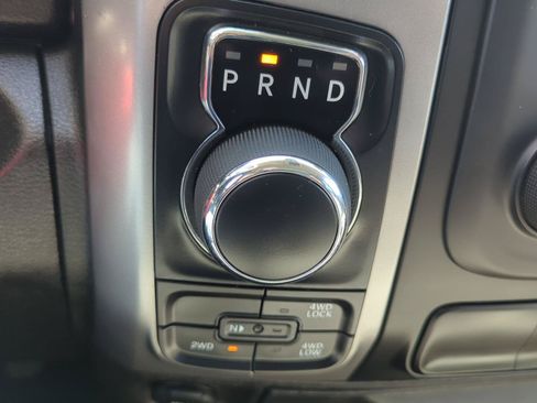 Used 2024 RAM 1500 Classic SLT AWD/4WD image 20