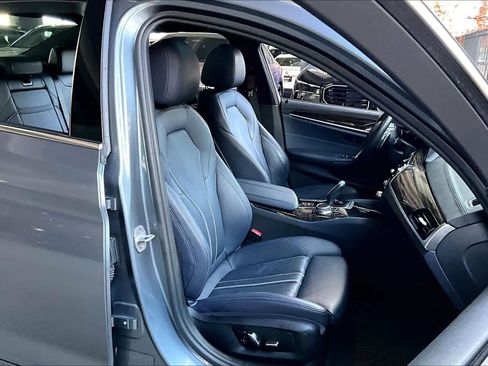 Used 2017 BMW 530i image 8