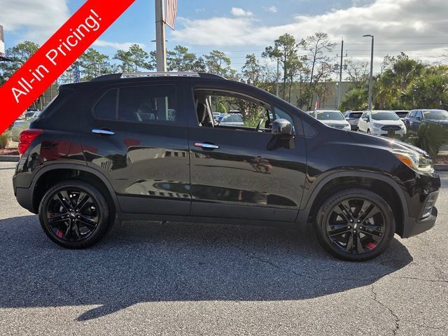 Used 2019 Chevrolet Trax LT w/ Redline Edition AWD/4WD image 6