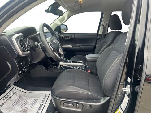 Used 2023 Toyota Tacoma 4x4 Double Cab w/ Trail Edition image 9