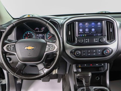 Used 2021 Chevrolet Colorado LT w/ Safety Package image 17