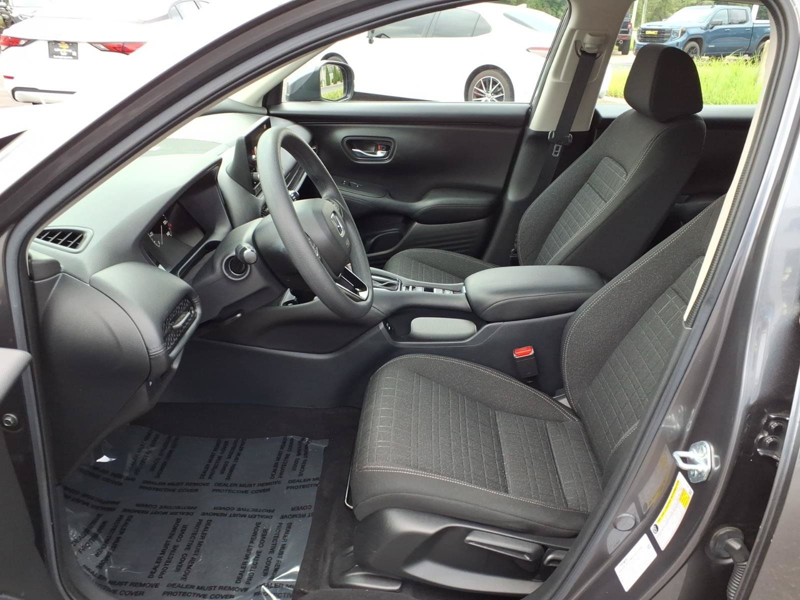 Certified 2024 Honda HR-V LX image 4