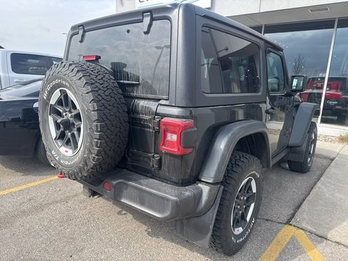 Used 2022 Jeep Wrangler Rubicon w/ LED Lighting Group AWD/4WD image 7