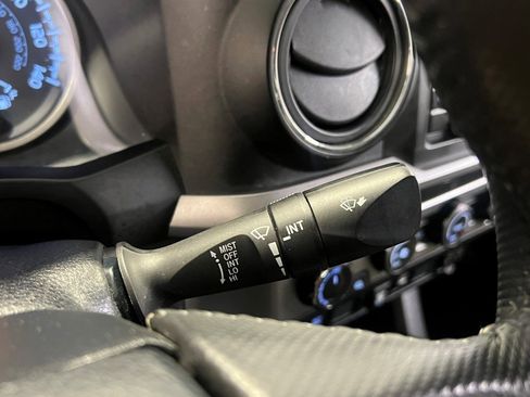 Used 2019 Toyota Tacoma SR5 image 34