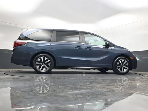 Used 2025 Honda Odyssey EX-L image 47