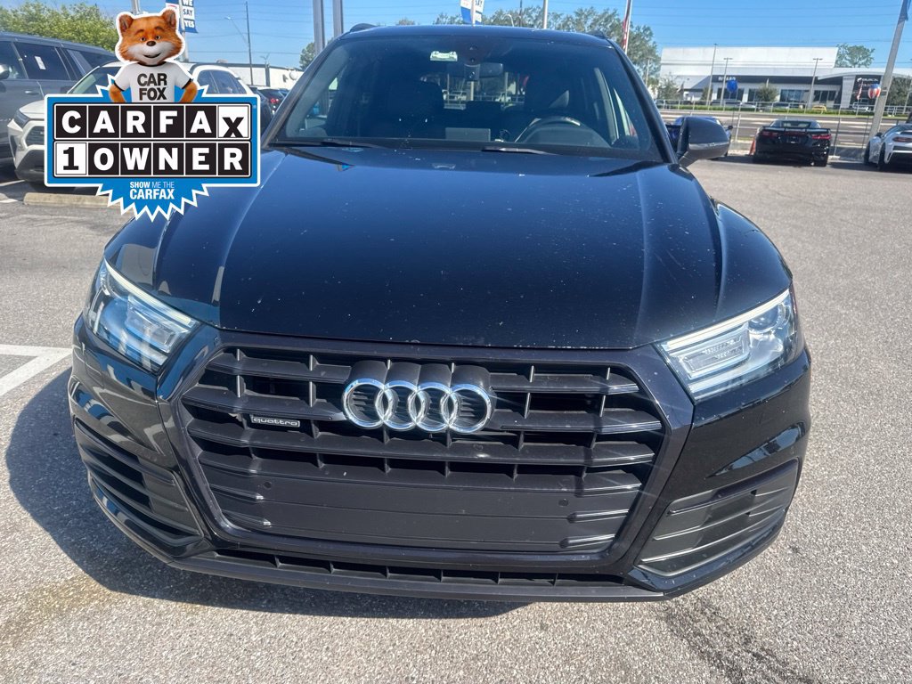 Used 2020 Audi Q5 2.0T Premium w/ Titanium Sport Package AWD/4WD image 2