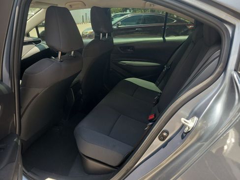 Used 2022 Toyota Corolla LE FWD image 10