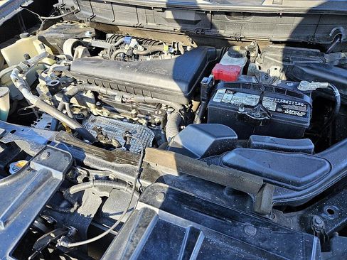 Used 2016 Nissan Rogue SL w/ SL Premium Package image 17