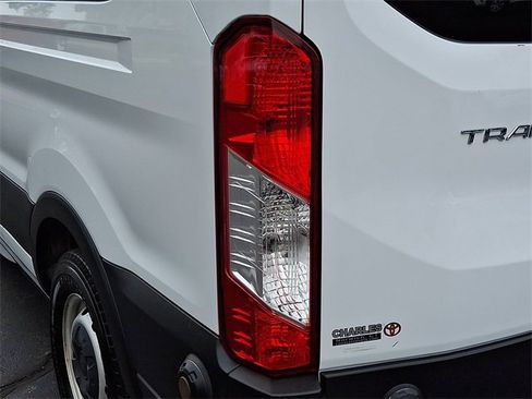 Used 2019 Ford Transit 350 XL image 12