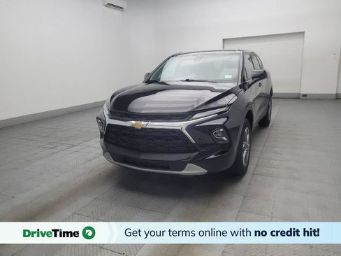 Used 2024 Chevrolet Blazer LT FWD image 1