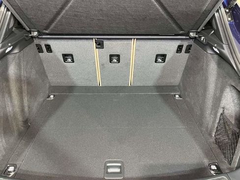 New 2026 Porsche Macan image 20