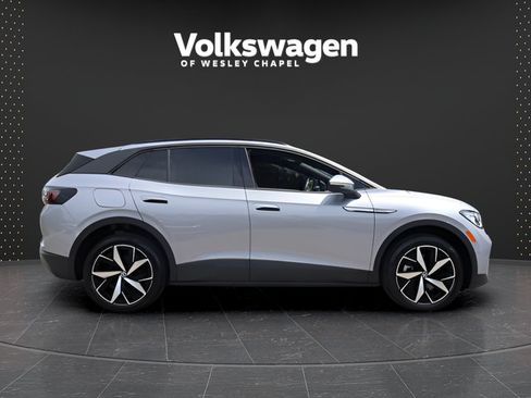Certified 2023 Volkswagen ID.4 Pro S AWD/4WD image 9