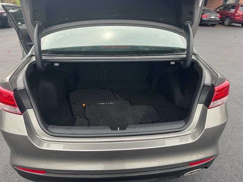 Used 2016 Kia Optima LX image 16