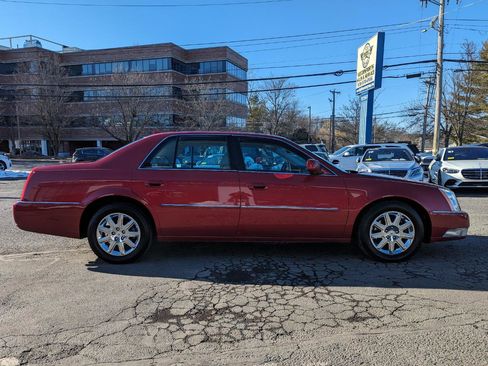 Used 2011 Cadillac DTS Premium w/ Driver Awareness Package image 6