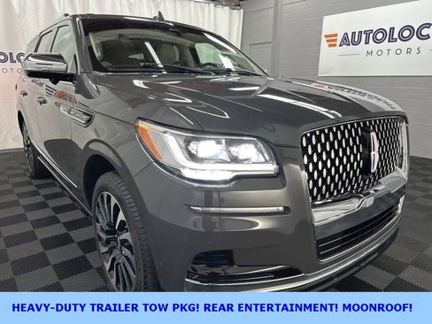 Used 2023 Lincoln Navigator Black Label image 1