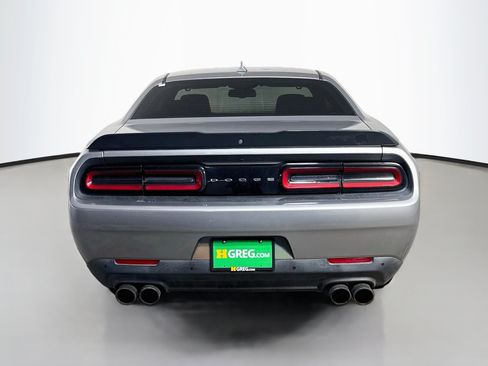 Used 2016 Dodge Challenger R/T Scat Pack w/ Leather Interior Group RWD image 8