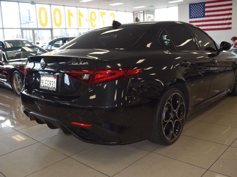 Used 2022 Alfa Romeo Giulia Veloce image 8