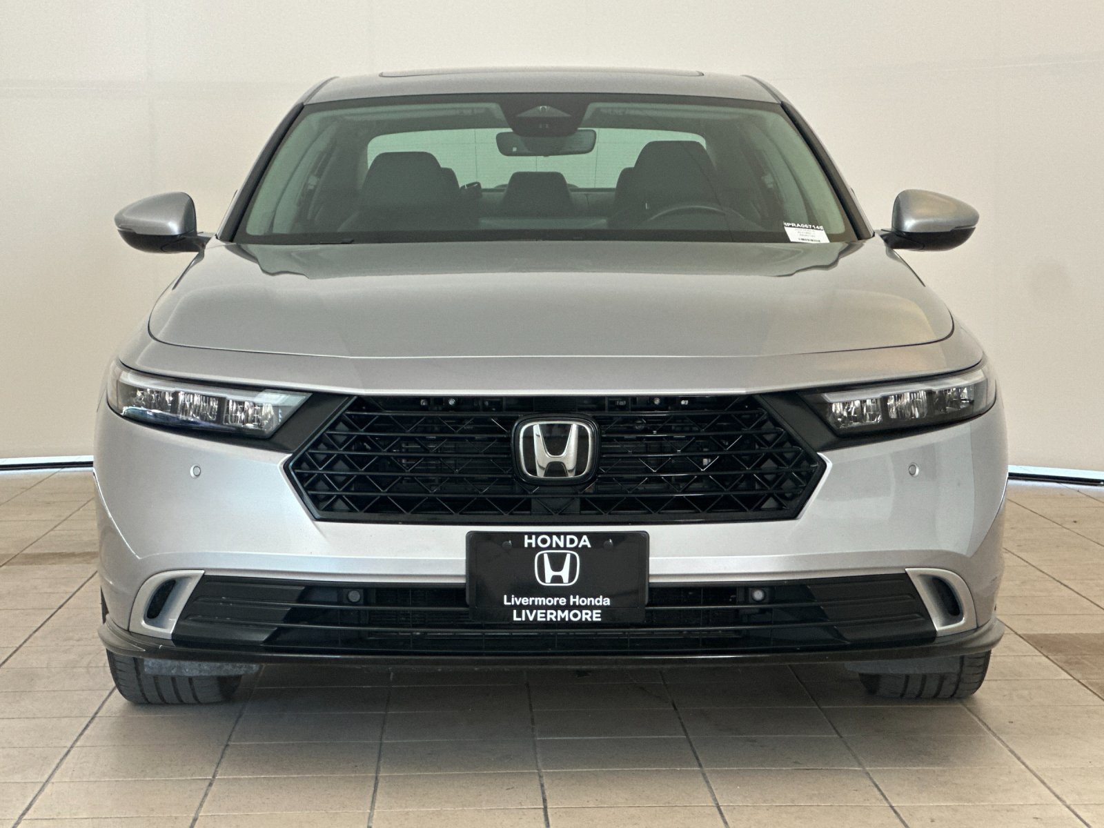 Used 2024 Honda Accord Touring image 9