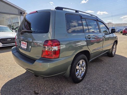 Used 2004 Toyota Highlander 2WD image 11