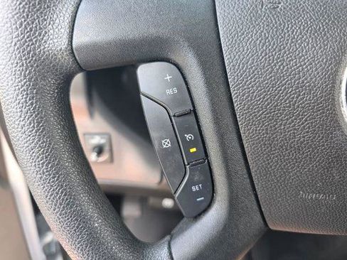 Certified 2024 Chevrolet Express 2500 w/ Driver Convenience Package RWD image 24