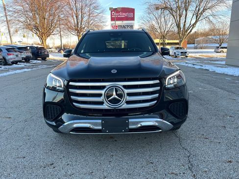 Used 2024 Mercedes-Benz GLS 450 4MATIC image 8