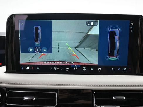 New 2026 Lincoln Aviator AWD image 20