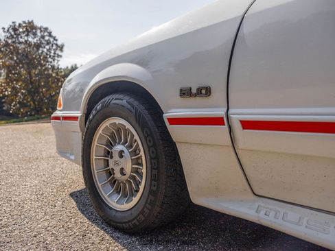 Used 1987 Ford Mustang GT RWD image 48