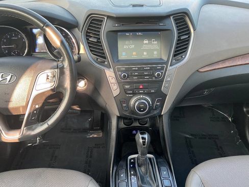 Used 2018 Hyundai Santa Fe Sport 2.0T AWD/4WD image 33