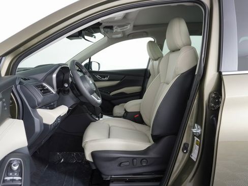 New 2025 Subaru Ascent Limited image 9