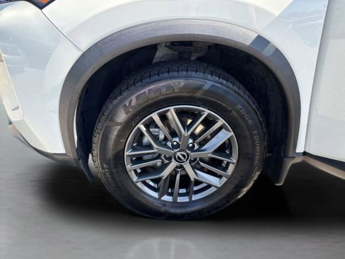 Used 2023 Nissan Rogue S FWD image 32