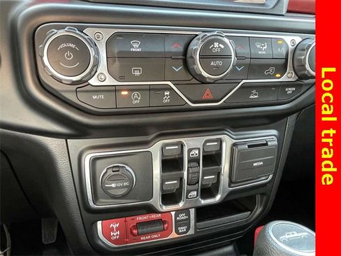 Used 2022 Jeep Gladiator Rubicon w/ Trailer Tow Package image 22