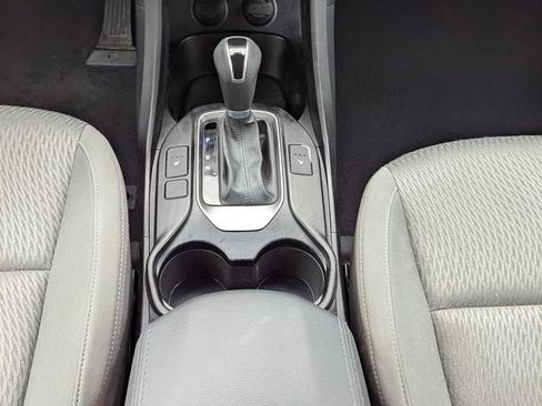 Used 2015 Hyundai Santa Fe GLS AWD/4WD image 25