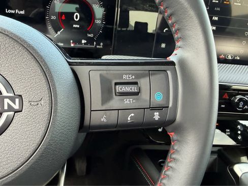 Used 2026 Nissan Kicks SR w/ Cold Weather Package AWD/4WD image 26